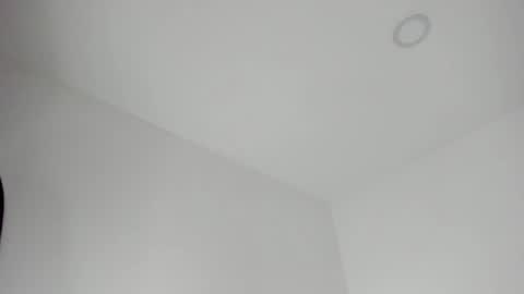 paulina lux online show from February 10, 2026, 7:40 pm