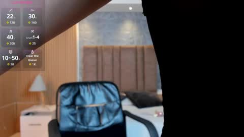 Snapshot of paulina_sweett chatting on May 15, 2026, 10:22 am Paulina online show from May 15, 2026, 10:22 am