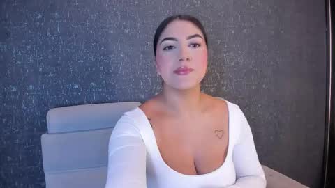 Snapshot of paulinaduarte_ chatting on March 5, 2026, 12:56 pm Paulina online show from March 5, 2026, 12:56 pm