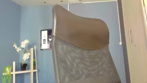 Snapshot of paulinaduarte_ chatting on March 9, 2026, 12:53 pm Paulina online show from March 9, 2026, 12:53 pm