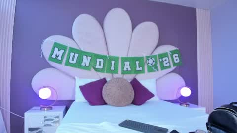 Snapshot of paulinaduarte_ chatting on June 19, 2026, 1:04 pm Paulina online show from June 19, 2026, 1:04 pm