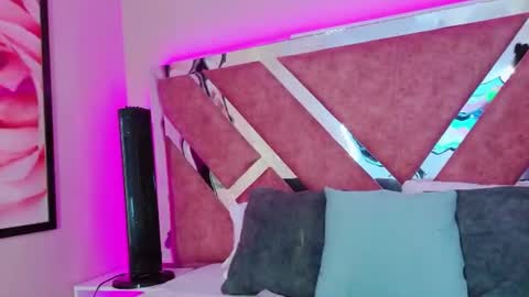 Snapshot of paulinaduarte_ chatting on July 14, 2026, 12:11 pm Paulina online show from July 14, 2026, 12:11 pm