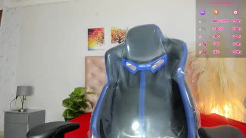 Snapshot of paulinasaeenz chatting on November 4, 2025, 12:59 pm PaulinaSaennz online show from November 4, 2025, 12:59 pm