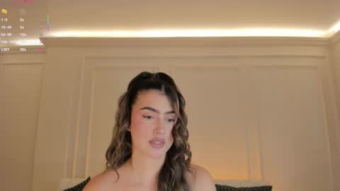 Paulina Santos  online show from March 4, 2026, 8:15 pm