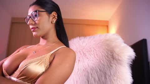 Snapshot of pauline_7 chatting on December 30, 2024, 3:13 pm pauline_7 online show from December 30, 2024, 3:13 pm