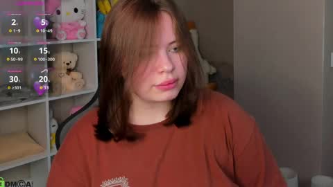 Snapshot of pauline_moore chatting on May 27, 2026, 12:02 pm Erica online show from May 27, 2026, 12:02 pm