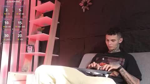 Paulo online show from December 20, 2025, 8:49 pm