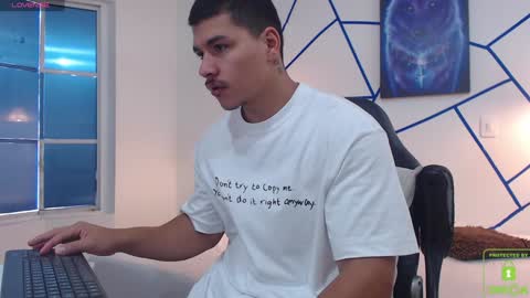 Snapshot of paulo_allen chatting on January 3, 2025, 1:03 pm Paulo online show from January 3, 2025, 1:03 pm