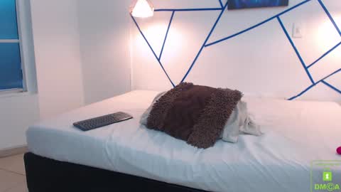 Snapshot of paulo_allen chatting on January 11, 2025, 12:50 pm Paulo online show from January 11, 2025, 12:50 pm