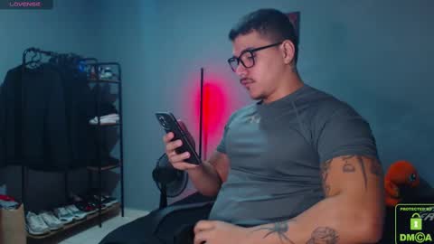 Snapshot of paulo_allen chatting on February 15, 2025, 1:16 pm Paulo online show from February 15, 2025, 1:16 pm