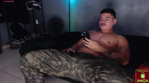 Snapshot of paulo_allen chatting on March 6, 2025, 12:00 am Paulo online show from March 6, 2025, 12:00 am