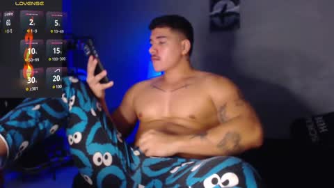 Snapshot of paulo_allen chatting on March 7, 2025, 4:00 pm Paulo online show from March 7, 2025, 4:00 pm