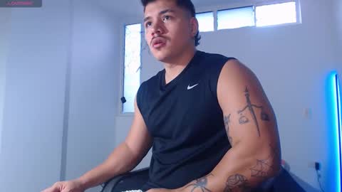 Snapshot of paulo_allen chatting on October 22, 2025, 1:00 pm Paulo online show from October 22, 2025, 1:00 pm