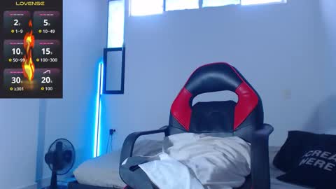 Snapshot of paulo_allen chatting on November 25, 2025, 1:33 pm Paulo online show from November 25, 2025, 1:33 pm