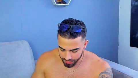 Snapshot of paulphoenix_ chatting on January 14, 2025, 11:05 pm Paul Phoenix online show from January 14, 2025, 11:05 pm