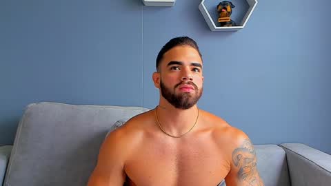 Snapshot of paulphoenix_ chatting on February 4, 2025, 8:38 pm Paul Phoenix online show from February 4, 2025, 8:38 pm