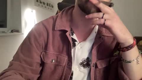 Snapshot of paulsimpsn chatting on October 24, 2025, 10:28 pm love bush online show from October 24, 2025, 10:28 pm