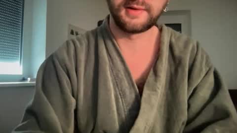 Snapshot of paulsimpsn chatting on December 5, 2025, 10:24 am love bush online show from December 5, 2025, 10:24 am