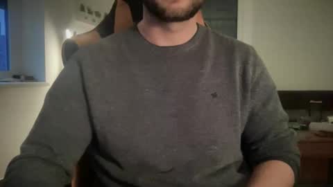 Snapshot of paulsimpsn chatting on December 17, 2025, 3:07 pm love bush online show from December 17, 2025, 3:07 pm