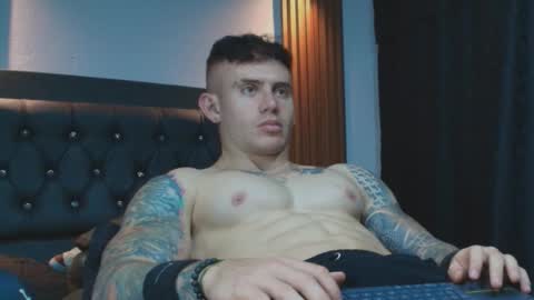 Snapshot of paulthompson_ chatting on February 28, 2026, 6:03 am Paul online show from February 28, 2026, 6:03 am