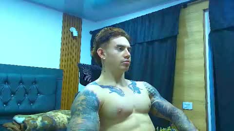 Snapshot of paulthompson_ chatting on July 6, 2026, 12:57 pm Paul online show from July 6, 2026, 12:57 pm