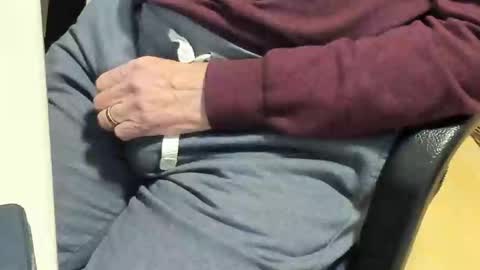 Paul online show from February 8, 2025, 6:22 pm