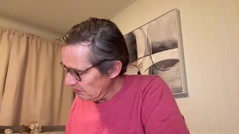 paulwill2377 online show from December 16, 2025, 3:55 am