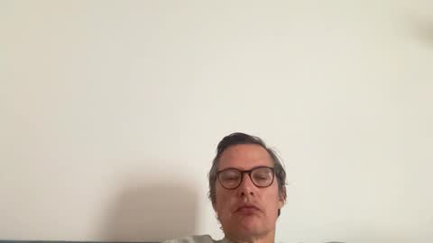 paulwill2377 online show from February 10, 2026, 6:45 pm