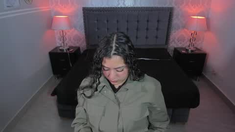 Paulys  online show from April 1, 2026, 11:44 am