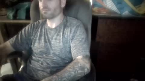 Snapshot of paulywins chatting on July 6, 2026, 12:18 am paulywins online show from July 6, 2026, 12:18 am