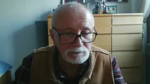 pawkaggg online show from February 19, 2026, 1:18 pm