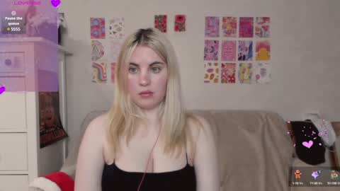 Allisses online show from December 26, 2024, 1:54 pm