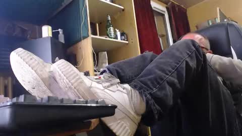 pc8474408 online show from May 25, 2026, 12:05 am