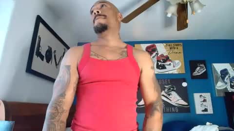 Snapshot of pcuddy3 chatting on October 25, 2025, 7:52 pm Phenomenal online show from October 25, 2025, 7:52 pm