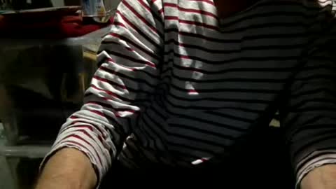 pea23 online show from November 24, 2025, 7:13 pm