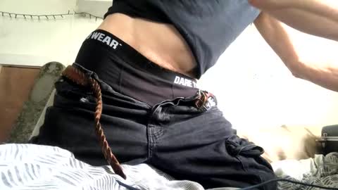 pea23 online show from April 13, 2026, 2:22 pm