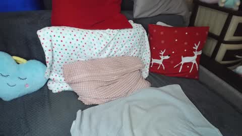 Snapshot of peaceduke chatting on January 1, 2025, 2:42 pm FOUNTAIN SQUIRT online show from January 1, 2025, 2:42 pm