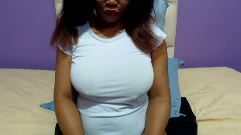 Snapshot of peachassxx chatting on February 6, 2025, 8:50 am peachy online show from February 6, 2025, 8:50 am