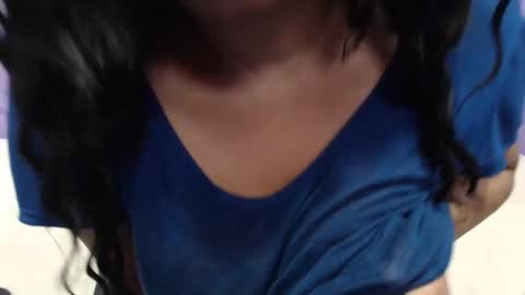 Snapshot of peachassxx chatting on March 1, 2025, 10:02 am peachy online show from March 1, 2025, 10:02 am