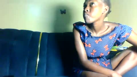 peachie online show from November 23, 2025, 6:19 pm