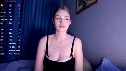Snapshot of peachycreeam chatting on May 22, 2026, 6:24 pm Cutiepie online show from May 22, 2026, 6:24 pm