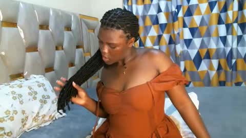 Peachy online show from November 7, 2025, 6:52 pm