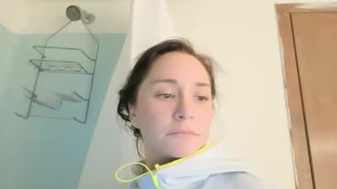 Snapshot of peachyxobsession chatting on December 1, 2025, 2:38 am PeachyObsession online show from December 1, 2025, 2:38 am