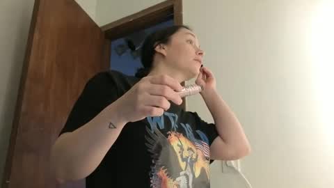 Snapshot of peachyxobsession chatting on December 4, 2025, 9:56 pm PeachyObsession online show from December 4, 2025, 9:56 pm