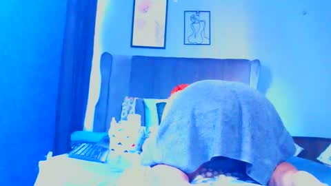 Snapshot of pearlblu38 chatting on January 6, 2026, 5:33 am Pearl online show from January 6, 2026, 5:33 am