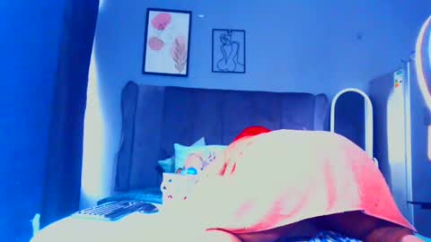 Snapshot of pearlblu38 chatting on January 13, 2026, 7:46 am Pearl online show from January 13, 2026, 7:46 am