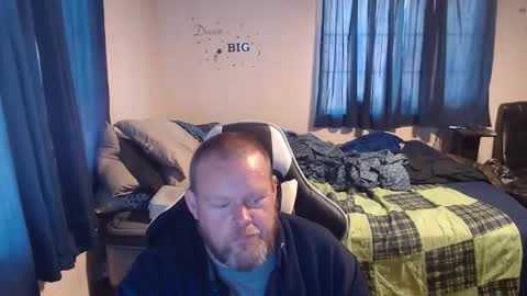 pecker40 online show from January 4, 2025, 5:26 pm