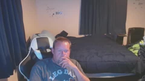 pecker40 online show from February 23, 2025, 3:56 am