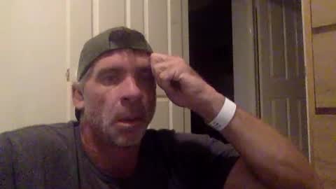 pedro________8 online show from April 14, 2026, 7:47 am