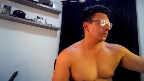 Pedro online show from June 2, 2026, 2:57 am